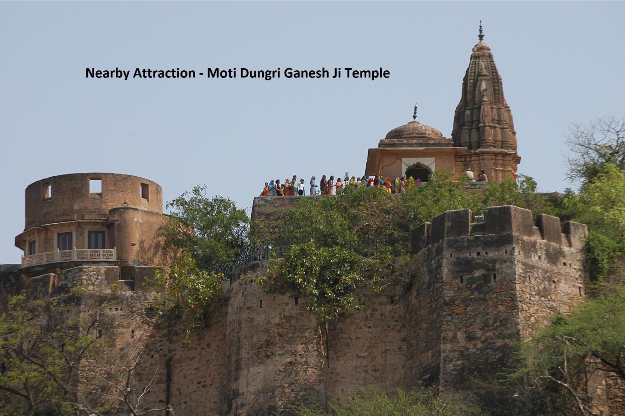Collection O Konark Palace Hotel Джайпур Екстериор снимка
